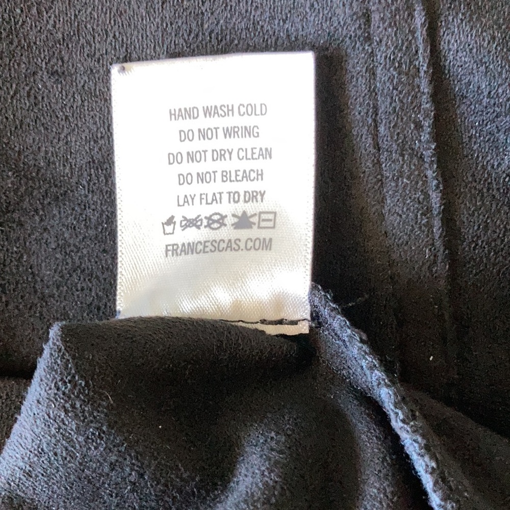 NWT - Faux Suede black skirt - Picture 5 of 5